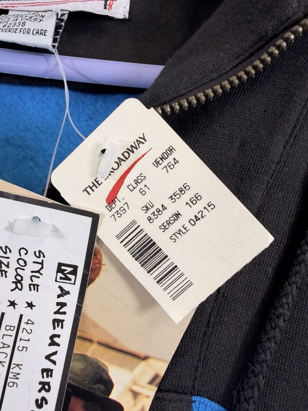 Vtg 90s Maneuvers Deadstock Boys L Sweatshirt 1/4 Zip Black Blue Colorblock NWT - Picture 3 of 16